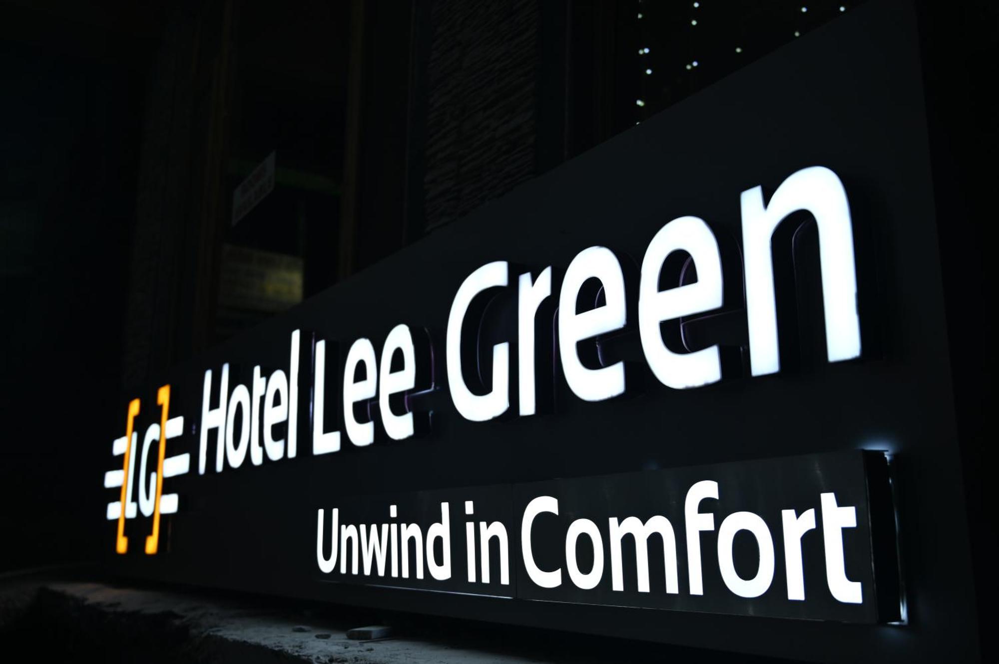 Hotel Lee Green Manāli Екстериор снимка